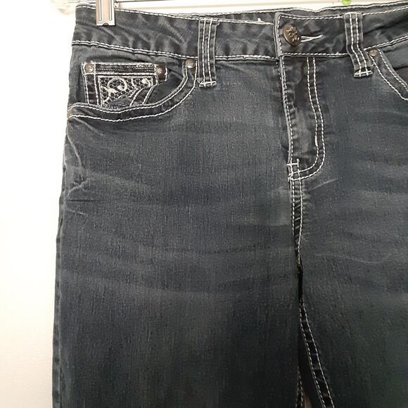 ND Weekend Jeans Women’s Size 10 Blue Denim Cross Embroidered Pockets Stretch - Picture 2 of 9